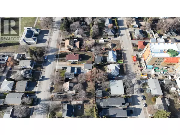 Kelowna, BC V1Y6A2,828 Dehart Avenue