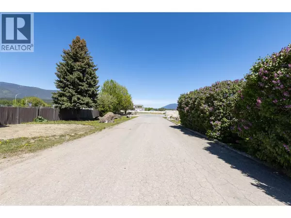 Salmon Arm, BC V1E0E1,2220/2270 10 Avenue SW