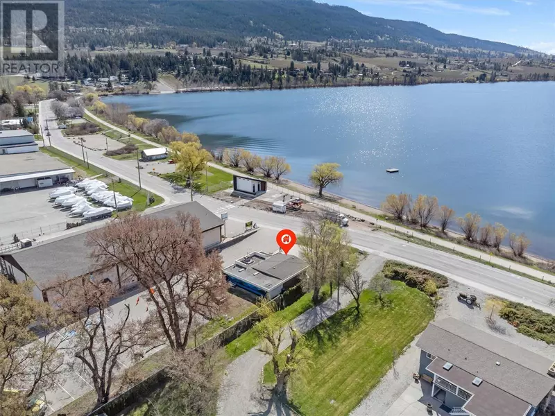 15720 Oyama Road, Lake Country, BC V4V2E1