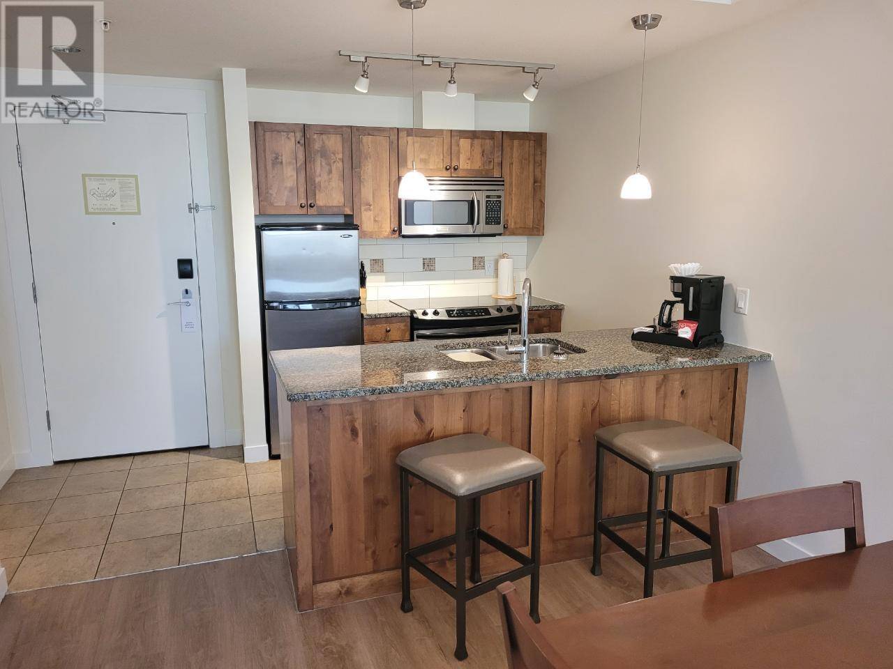 Osoyoos, BC V0H1V6,4200 LAKESHORE DR #334
