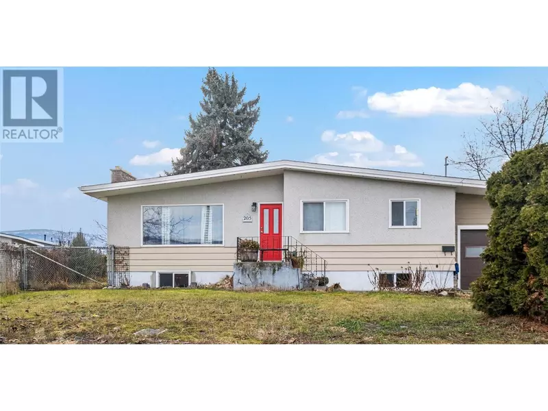 205 Robson Road E, Kelowna, BC V1X1W3