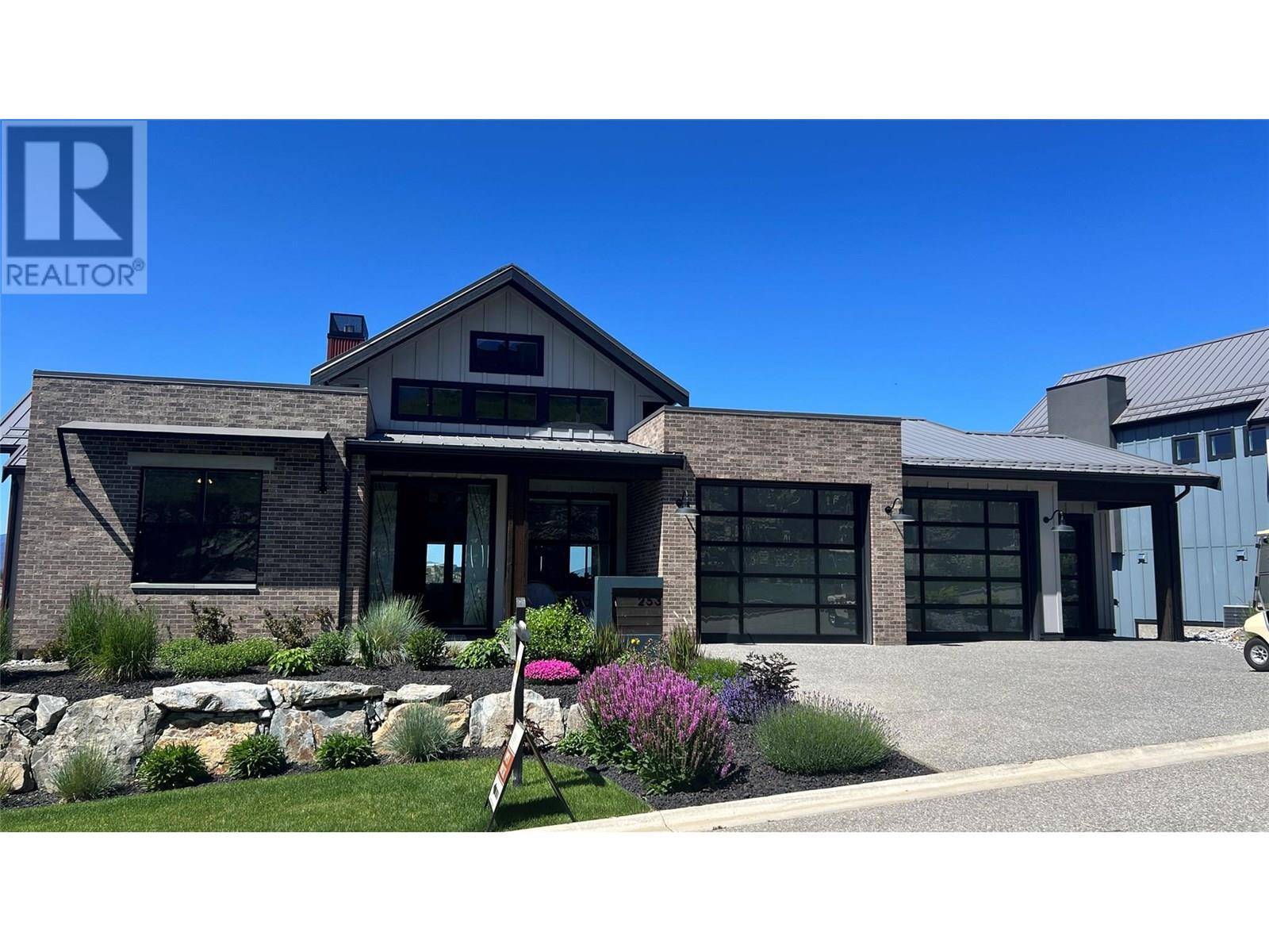 253 Ashcroft Court, Vernon, BC V1H2M1