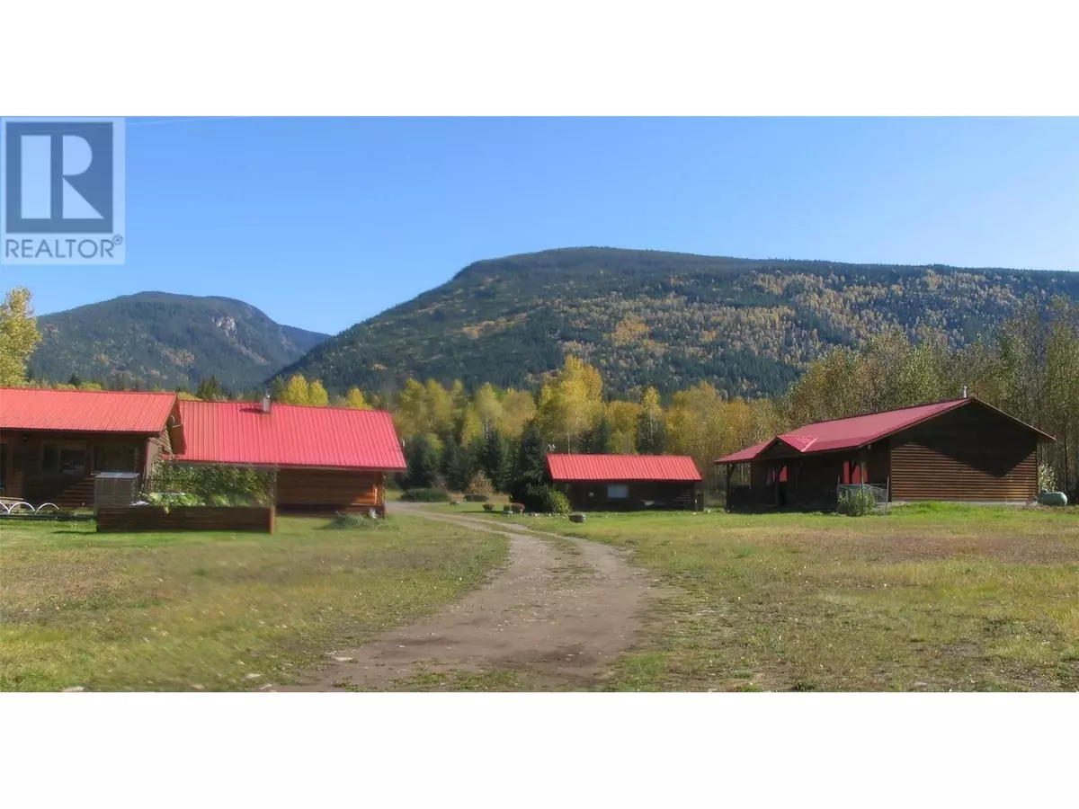 Clearwater, BC V0E1N1,5177 CLEARWATER VALLEY Road