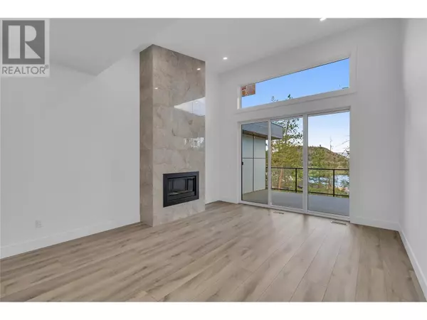 West Kelowna, BC V4T0E3,2835 Canyon Crest DR #2