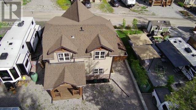 Edgewater, BC V0A1A2,4868 Riverview DR #93