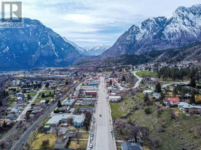 Lillooet, BC V0K1V0,521/505/475/467/459 Main Street