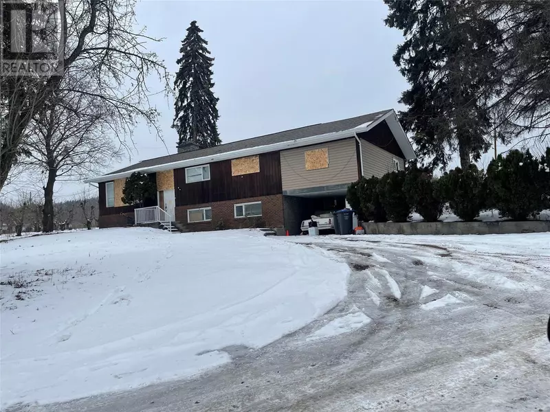 8774 Highway 97 Highway N, Lake Country, BC V4V1Z7