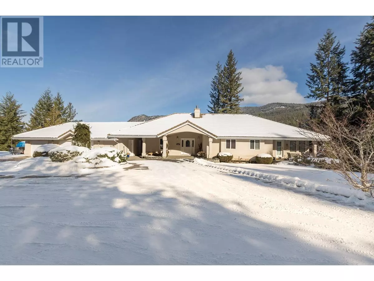 Blind Bay, BC V0E1H1,2721 Birchdale Place