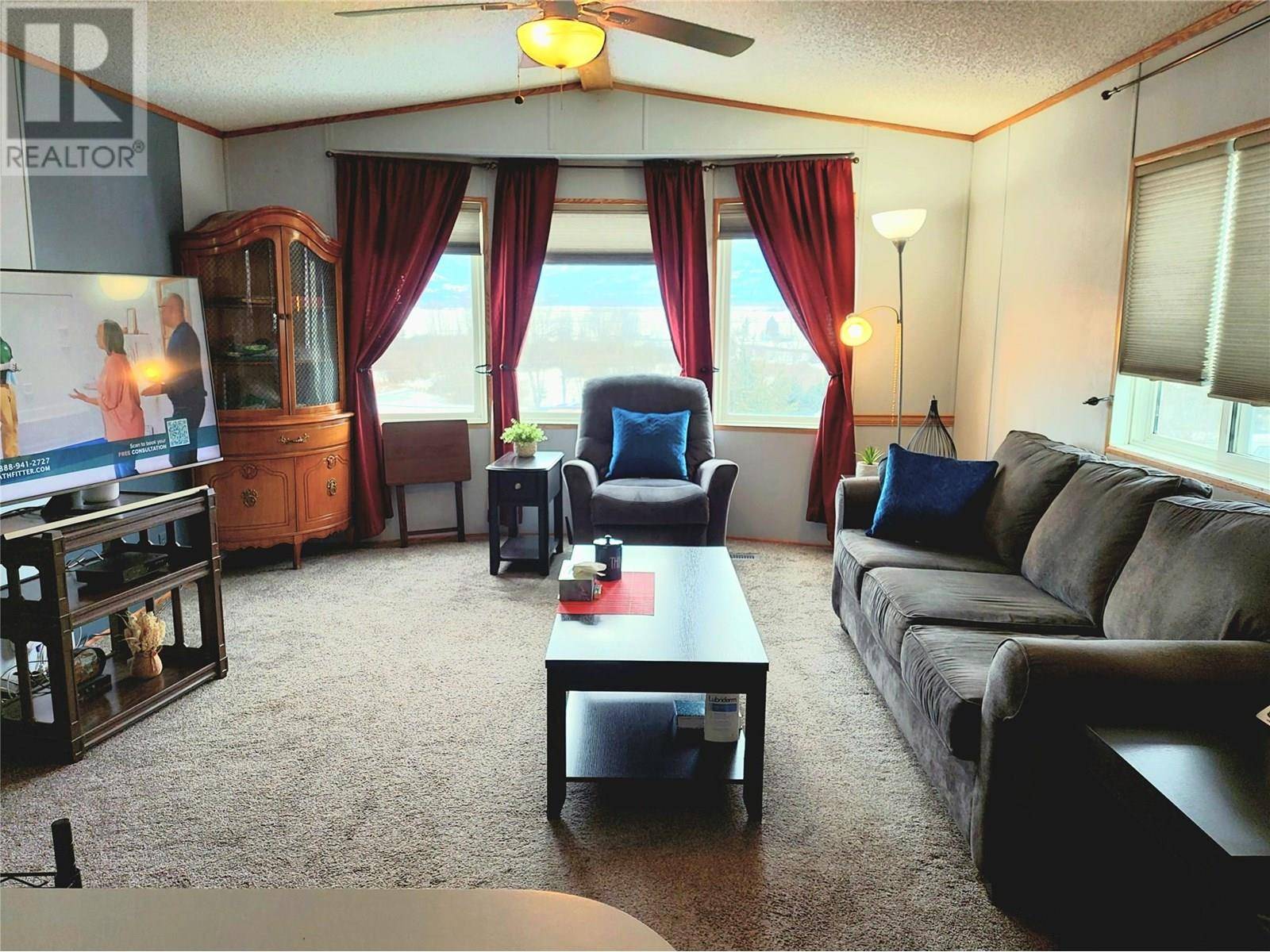 Creston, BC V0B1G3,445 6 AVE North #53