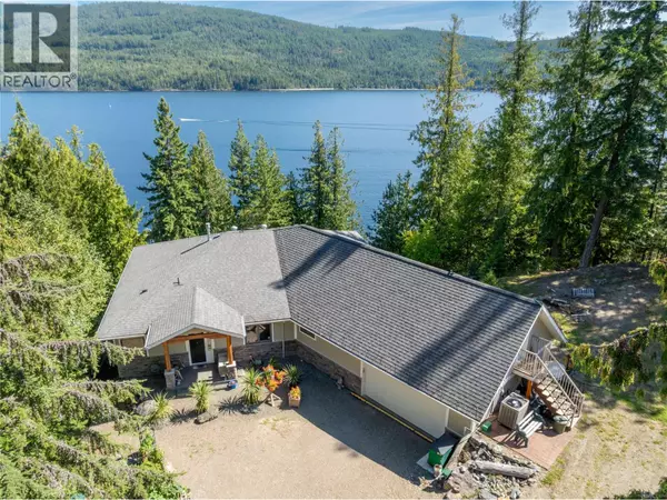 8738 Squilax Anglemont Road, St. Ives, BC V0E1M9