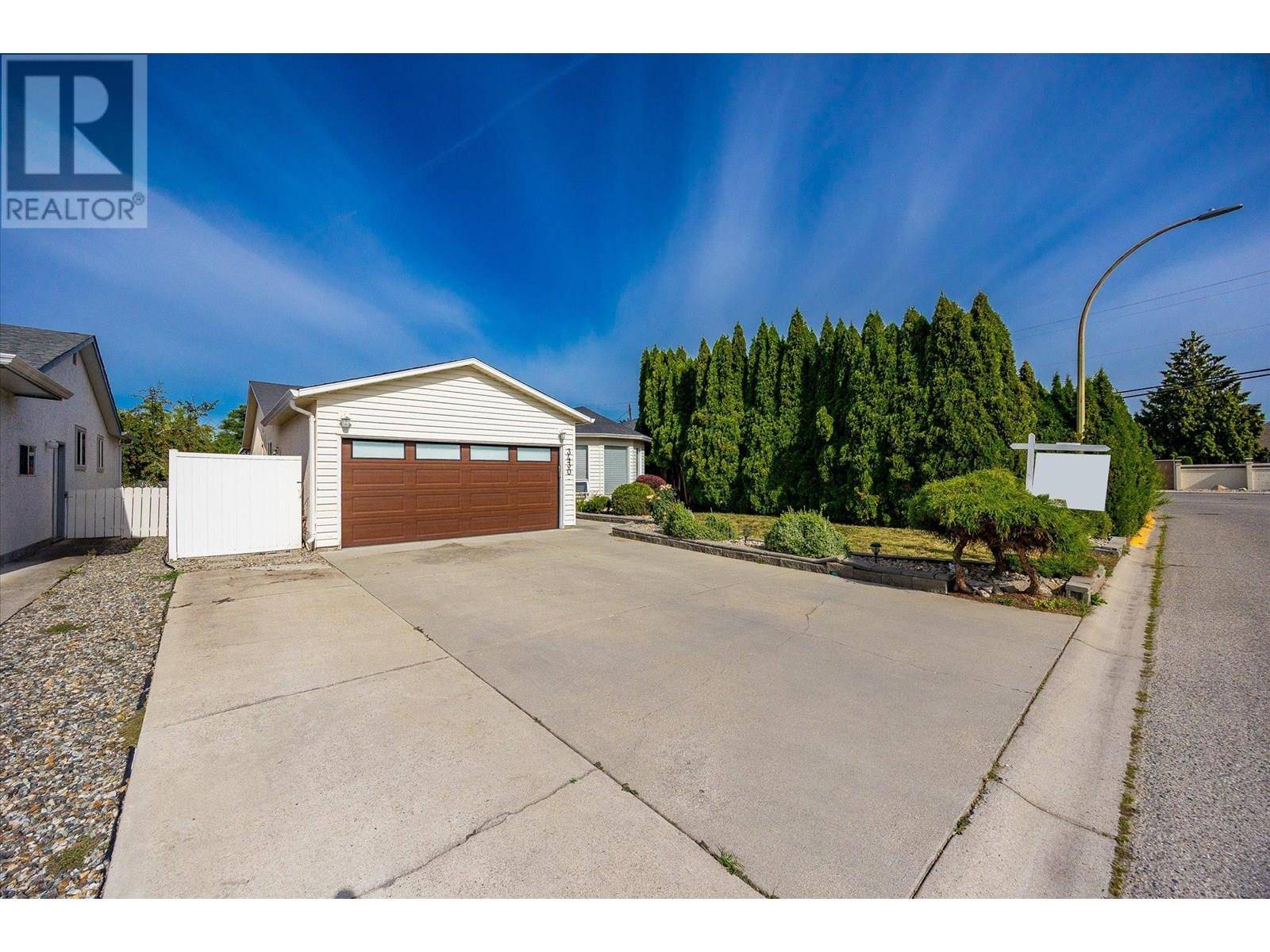 Kelowna, BC V1W3V5,3430 Silverberry Road