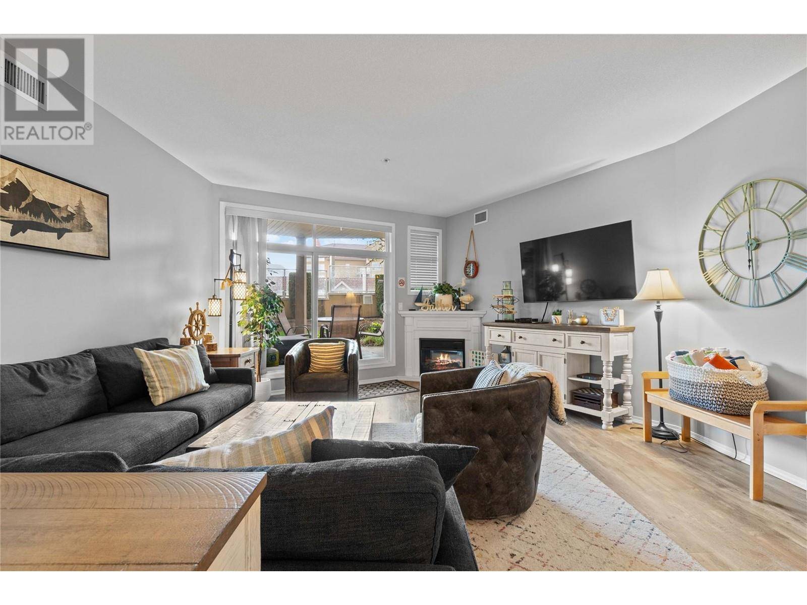Kelowna, BC V1Y9W1,1088 Sunset DR #331