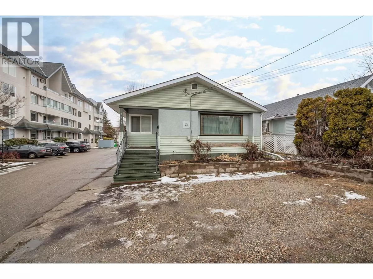 Vernon, BC V1T6G5,3004 37 Street