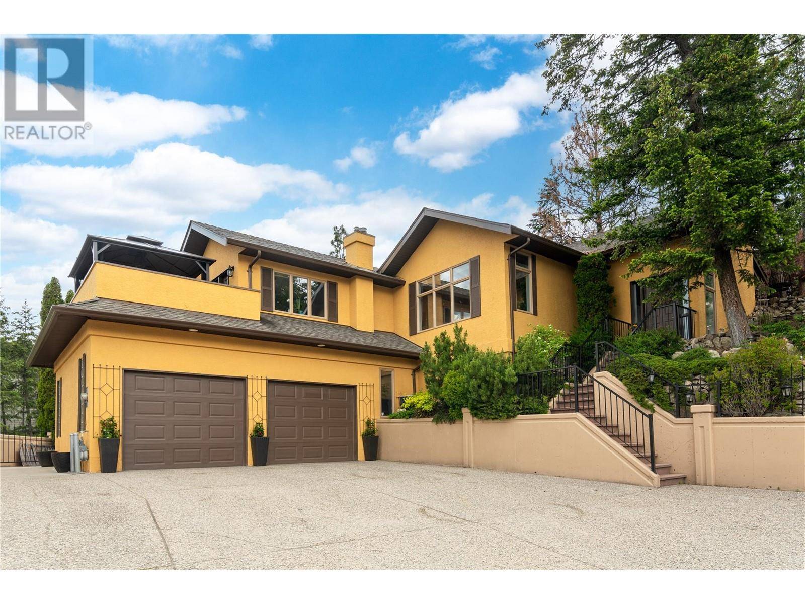 Kelowna, BC V1V1T1,2325 Lillooet Crescent