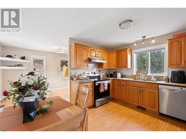 Kelowna, BC V1V1W7,452 Glen Pine CT #9