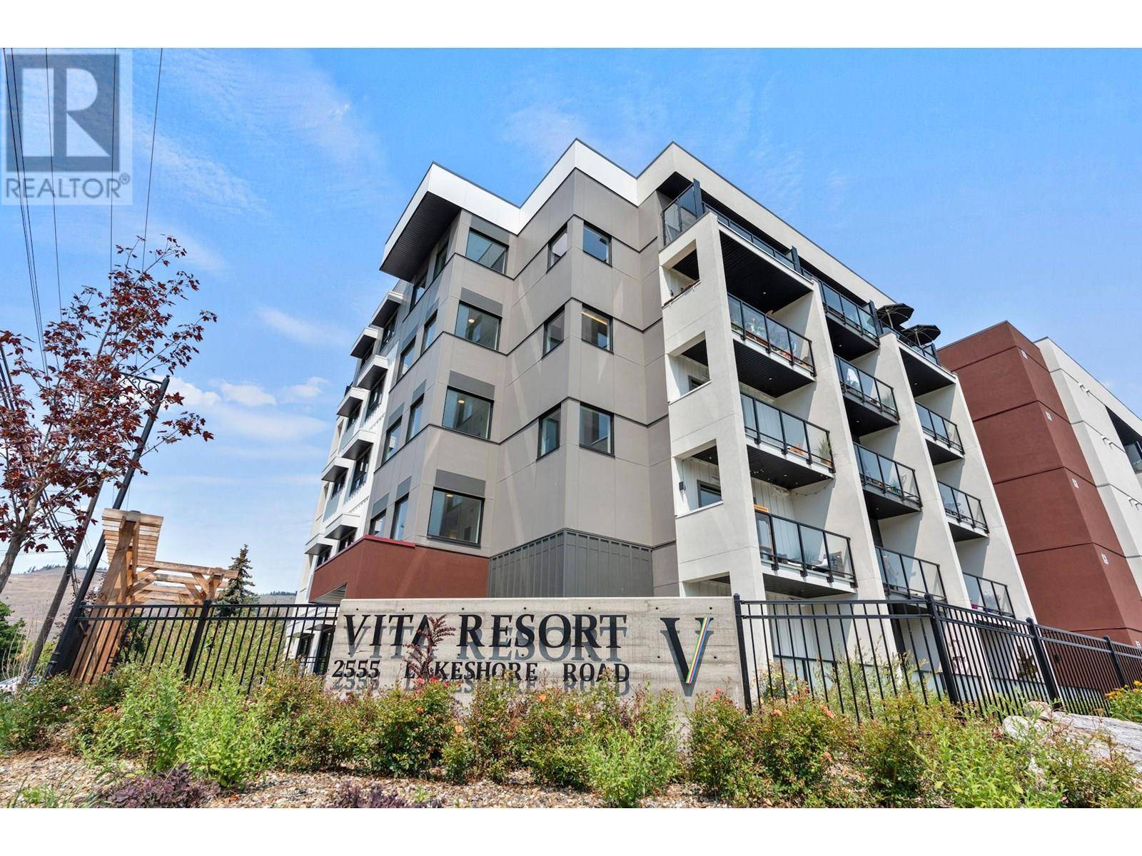 Vernon, BC V1H0A4,2555 Lakeshore RD #412