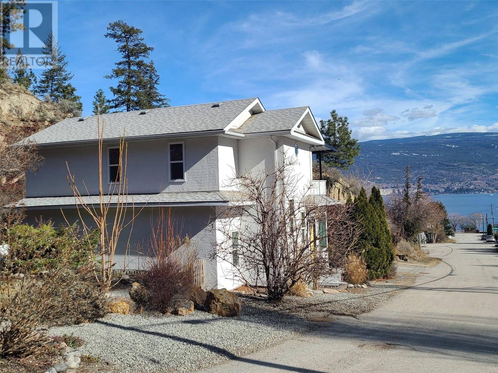 5706 Butler Street, Summerland, BC V0H1Z1