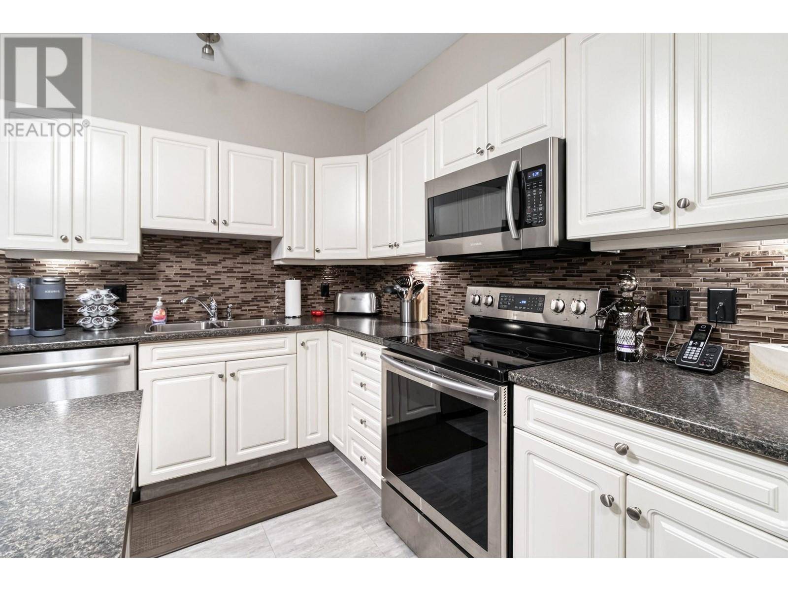Kelowna, BC V1X7W6,1950 Durnin RD #407