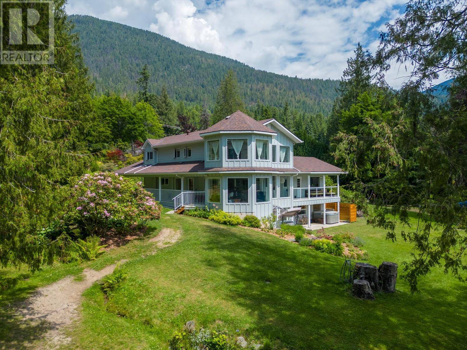 Nelson, BC V1L6N5,4161 HEROUX Road