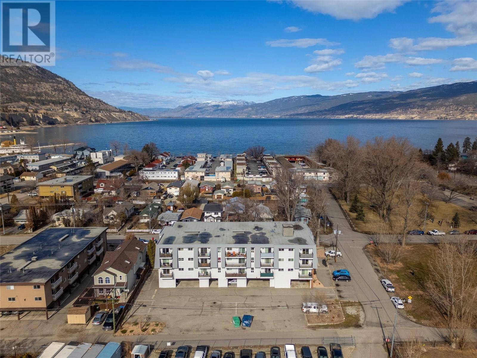 922 Dynes AVE #301, Penticton, BC V2A7X7
