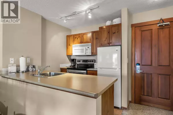 Sun Peaks, BC V0E5N0,3190 Creekside WAY #315