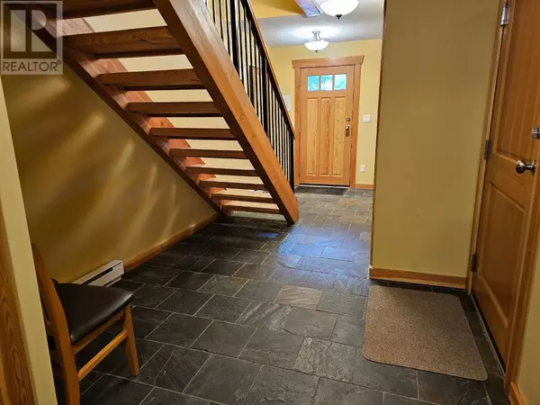 Fernie, BC V0B1M7,41 RIVERMOUNT PL #103
