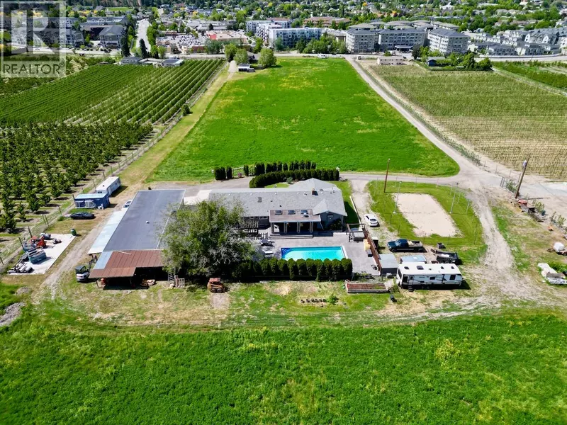 371 Valley RD #1-3, Kelowna, BC V1V2E5