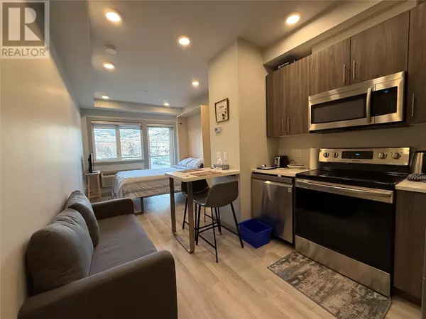345 Dougall RD North #225, Kelowna, BC V1X3K8