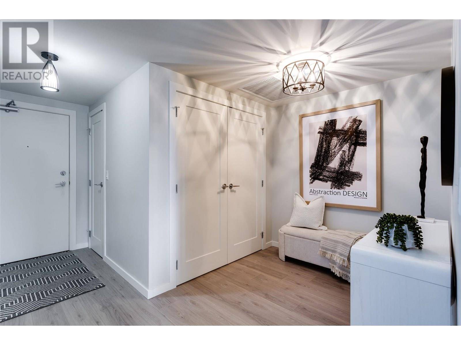 Kelowna, BC V1Y0C1,485 Groves AVE #1202