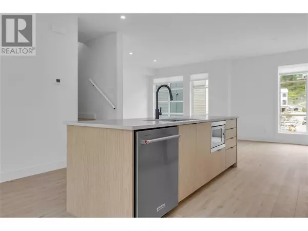 Kelowna, BC V1V3B8,1455 Cara Glen CT #130