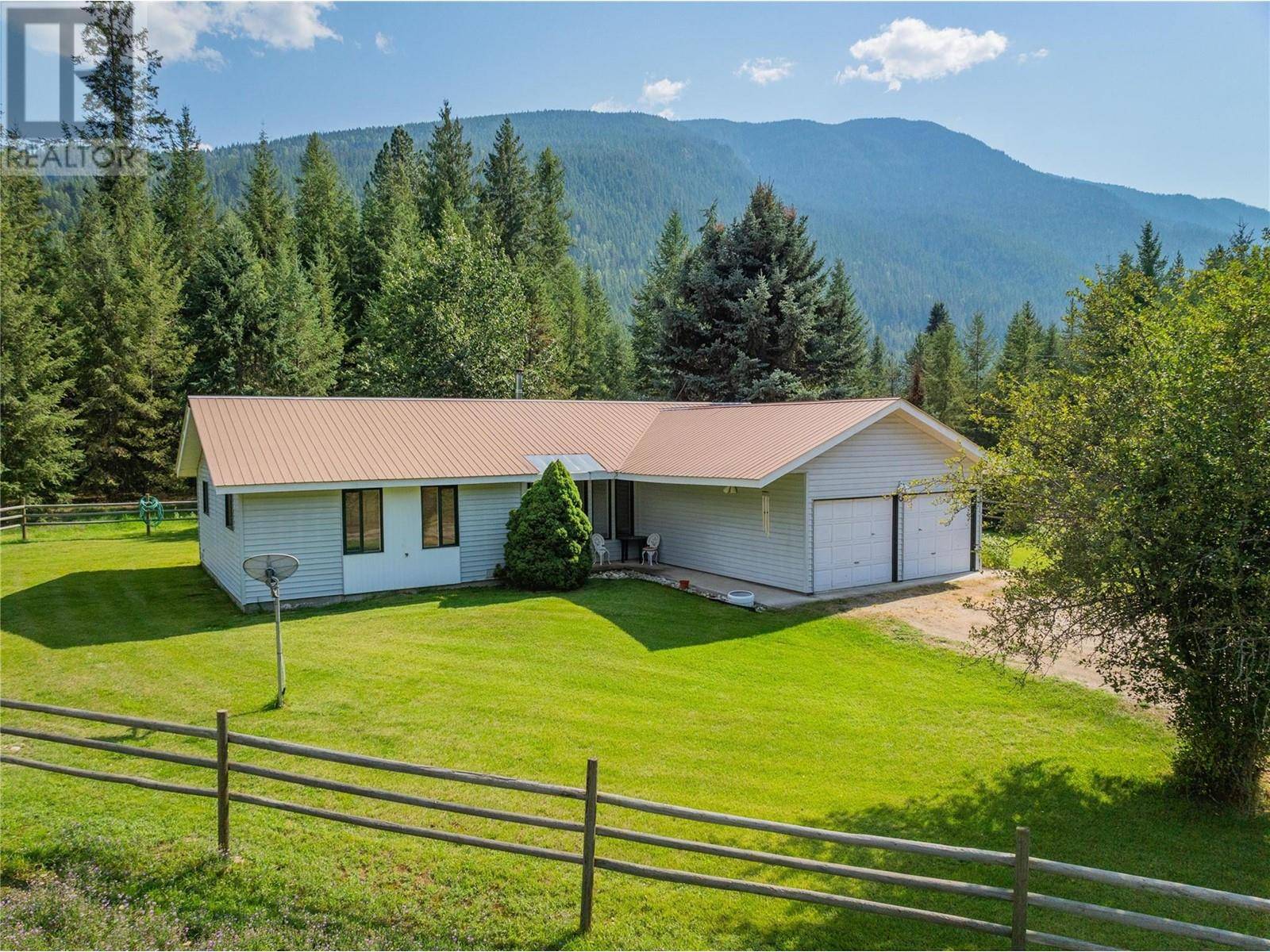 5132 PEDRO CREEK Road, Winlaw, BC V0G2J0
