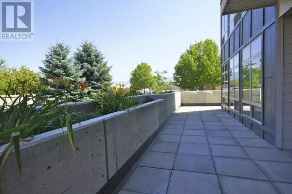 Kelowna, BC V1Y6H5,2142 Vasile RD #112