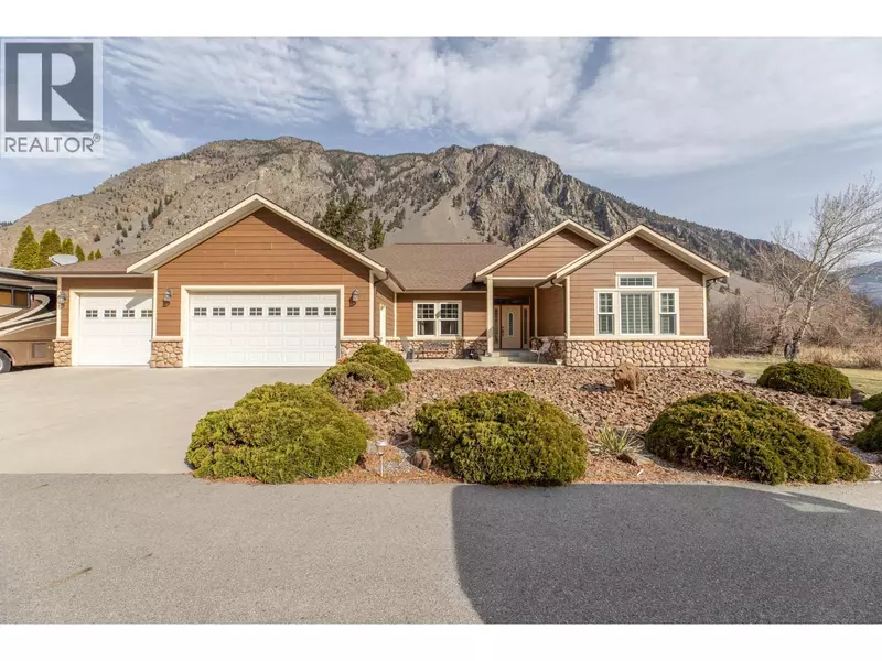 3210 / 3208 Cory Road, Keremeos, BC V0H1N0