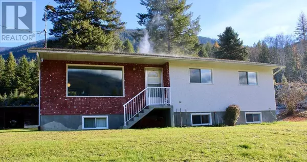 Appledale, BC V0G2J0,6915 KIMOFF Road