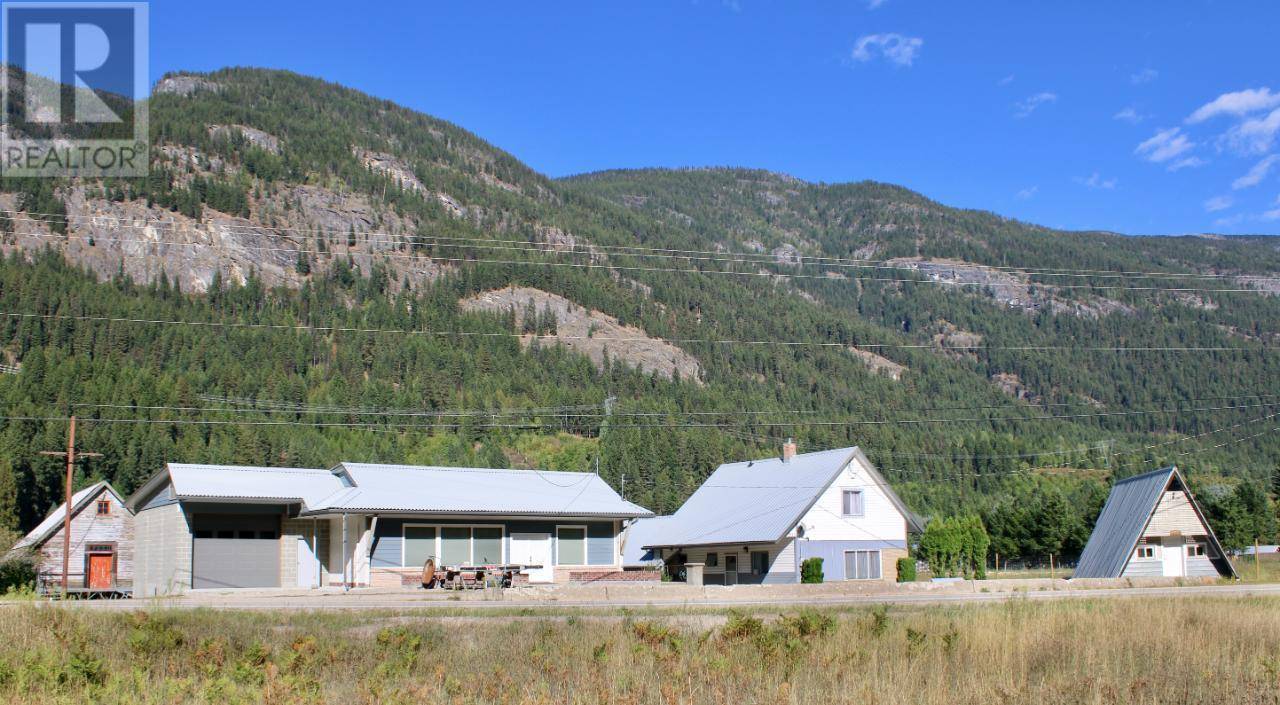 3152 6 Highway, Slocan Park, BC V0G2E0