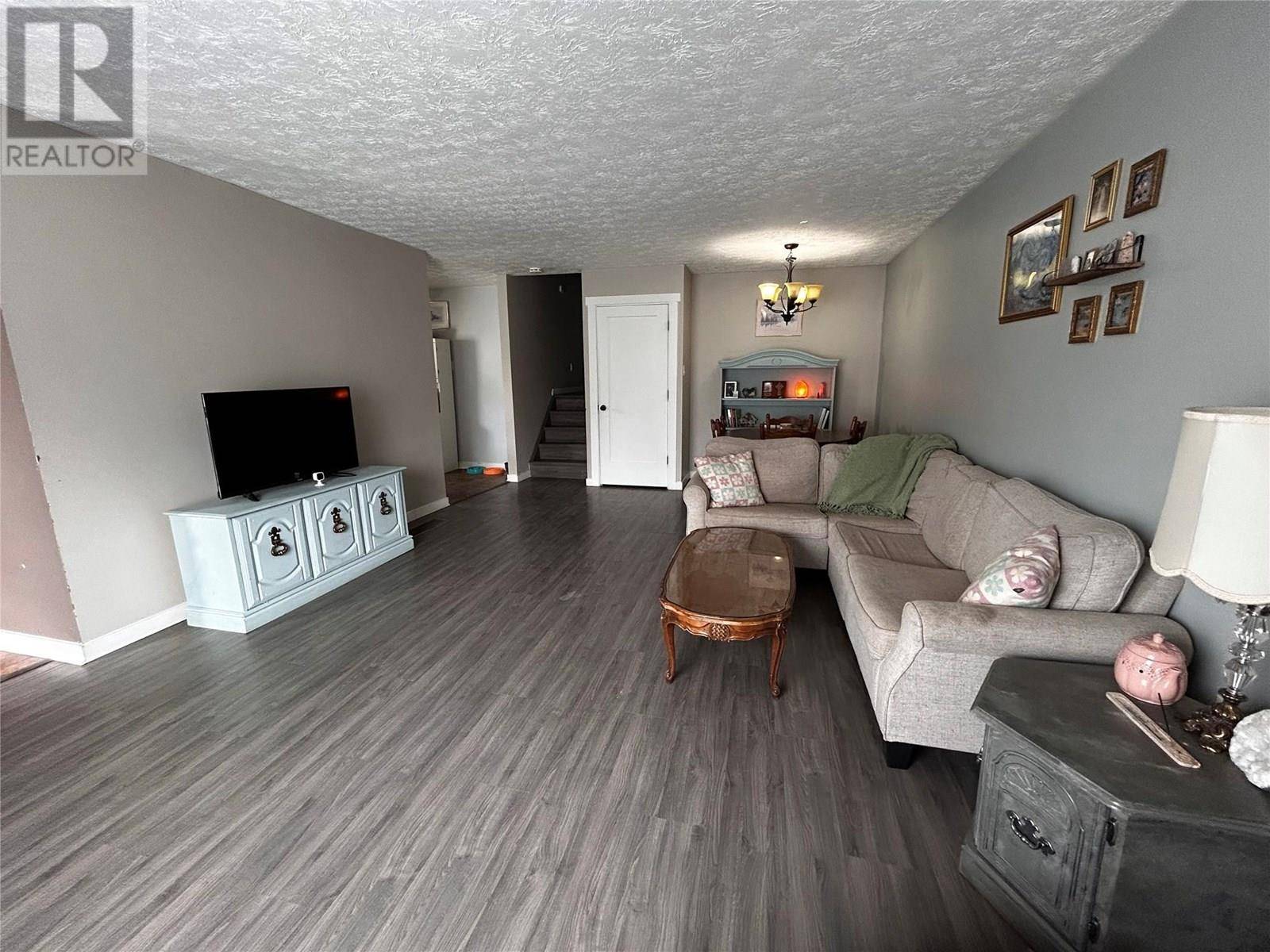 Tumbler Ridge, BC V0C2W0,415 BERGERON Drive