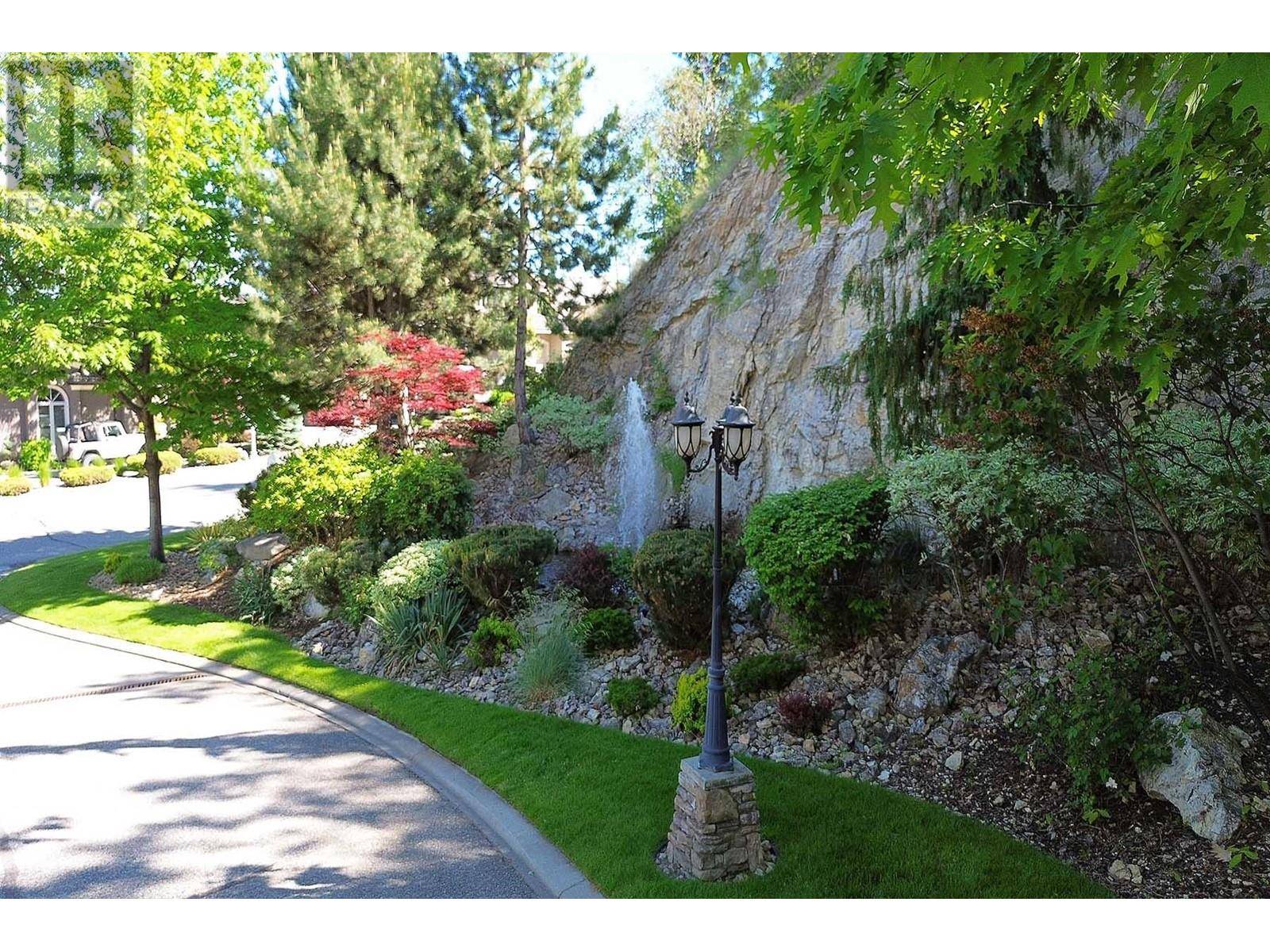 Kelowna, BC V1V2S5,1910 Capistrano DR #108