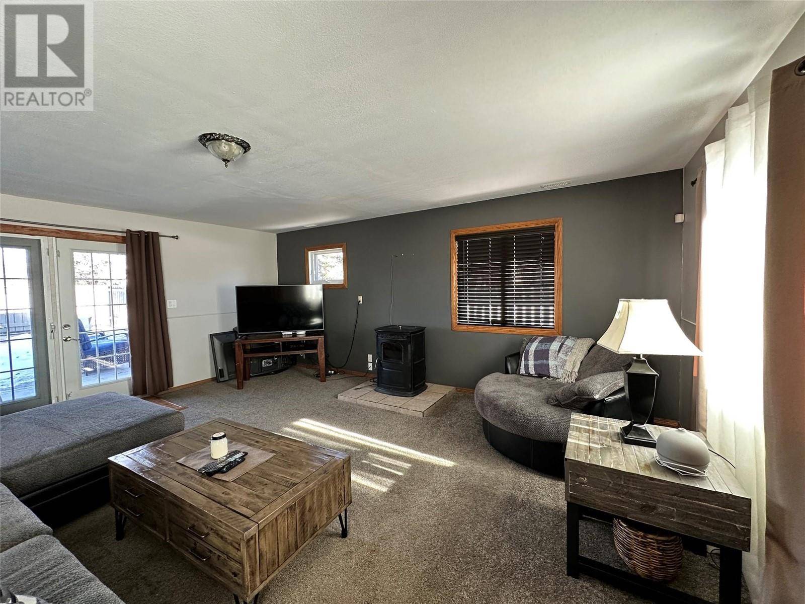 Dawson Creek, BC V1G2E2,1528 102 Avenue