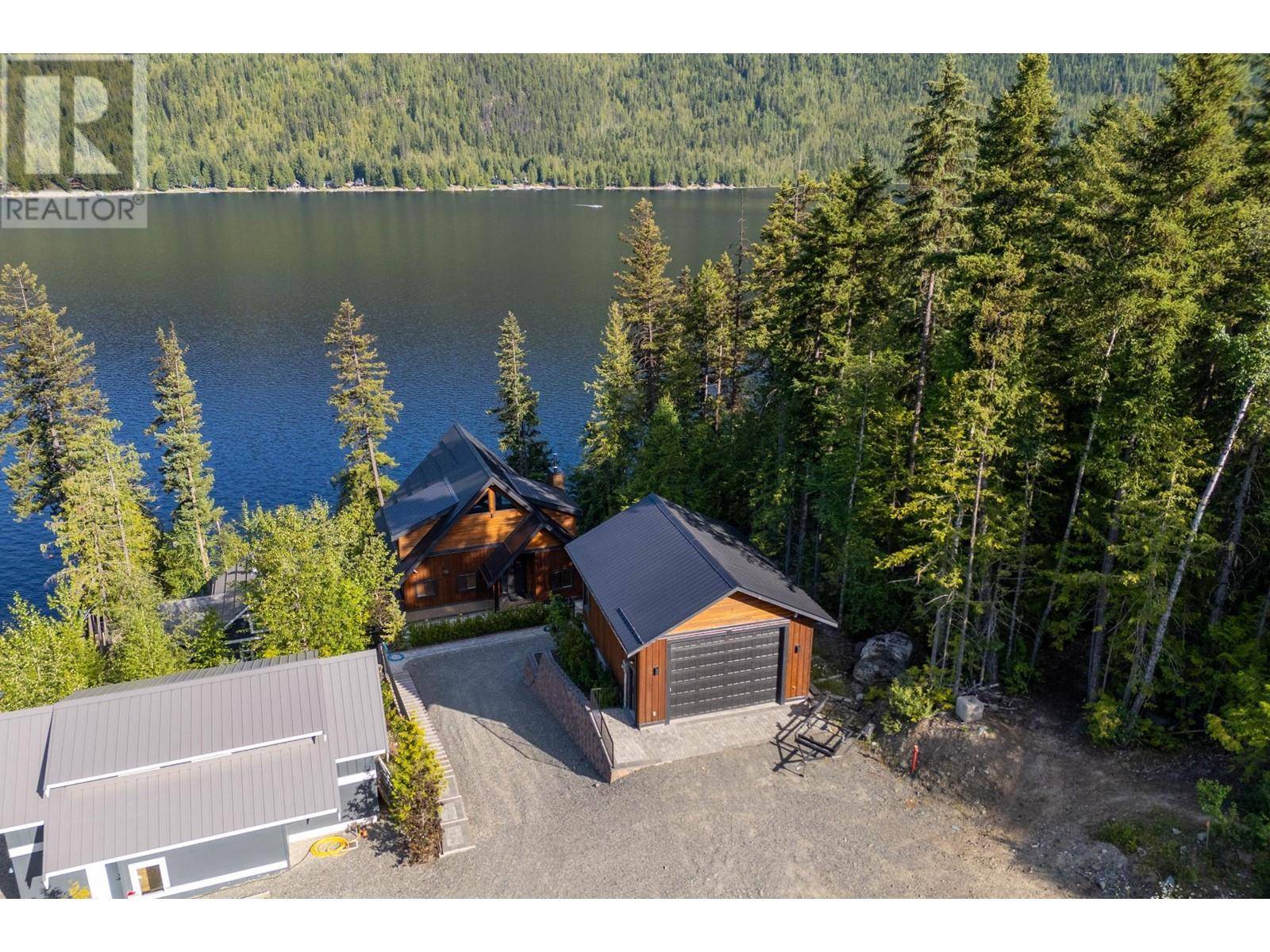 7540 RUSSEL CREEK FOREST SERVICE RD #52, Barriere, BC V0E1E0