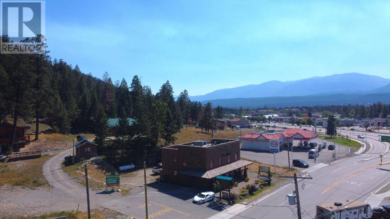 Radium Hot Springs, BC V0A1M0,4930 93 Highway