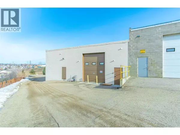 Vernon, BC V1T9E9,740 Waddington DR #11