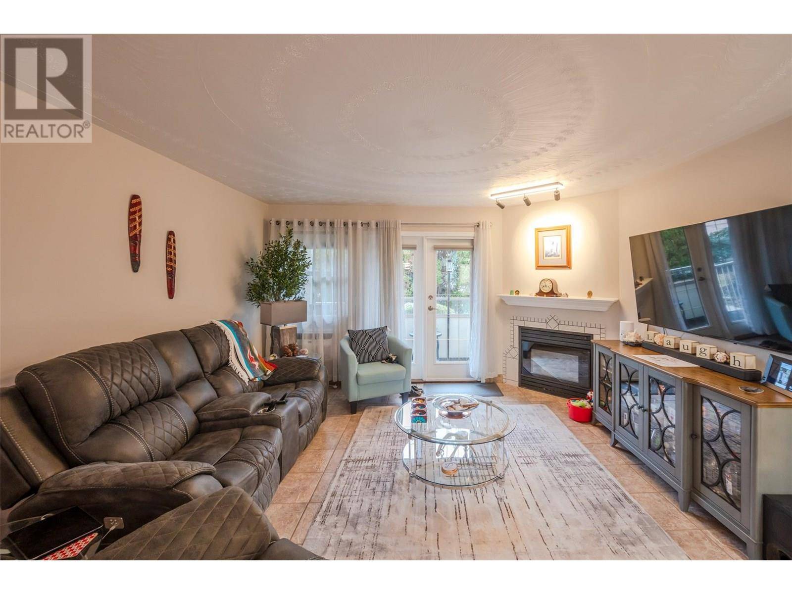 Summerland, BC V0H1Z5,8408 JUBILEE RD #103