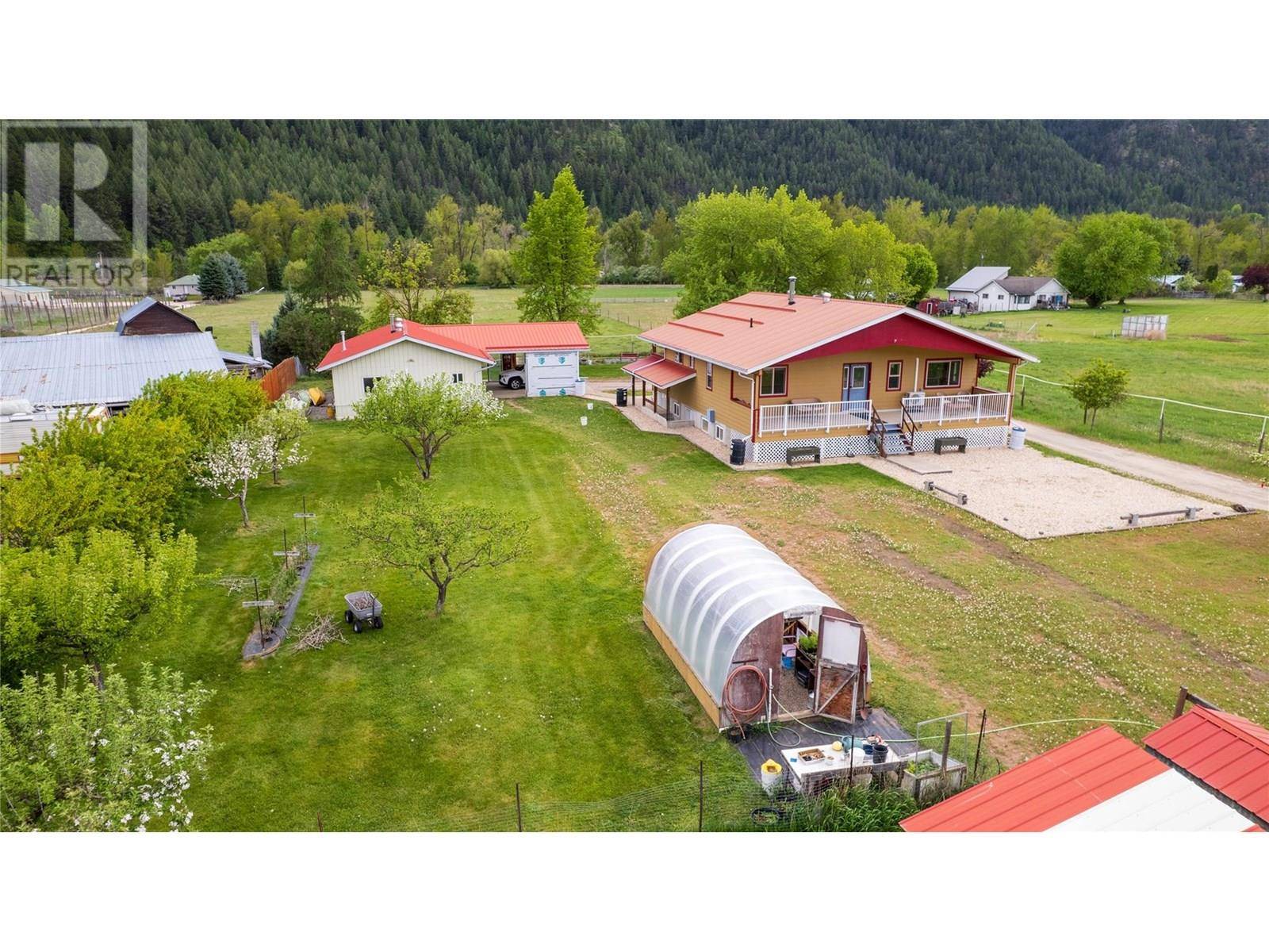 510 South Nursery Road, Grand Forks, BC V0H1H9