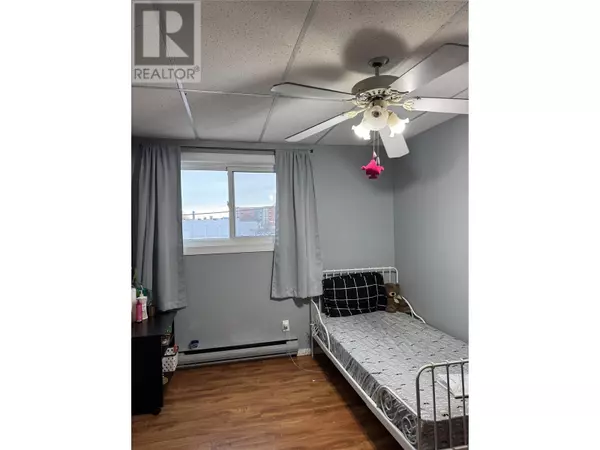 Penticton, BC V2A1E8,922 Dynes AVE #105