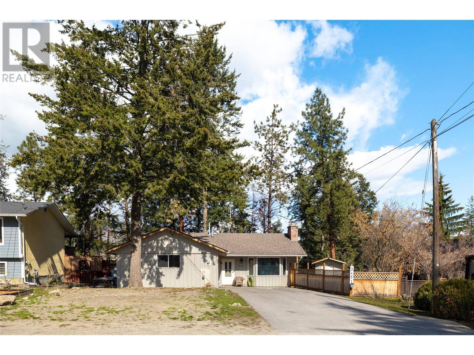 3451 McTaggart Road, West Kelowna, BC V4T1H7