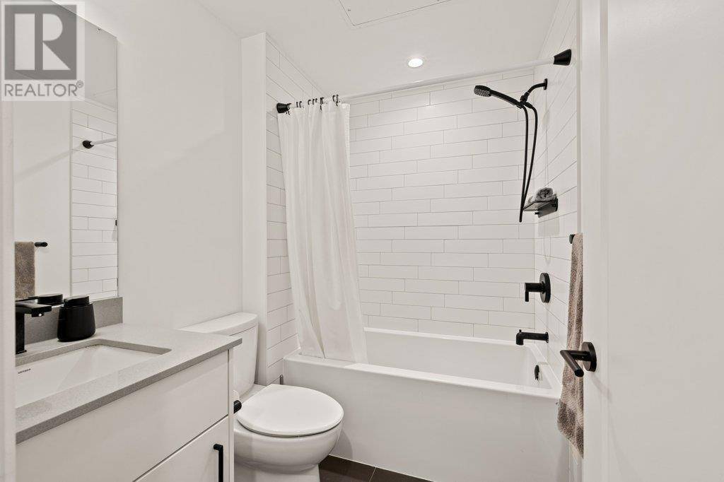 Kelowna, BC V1Y9M1,660 Cawston AVE North #208