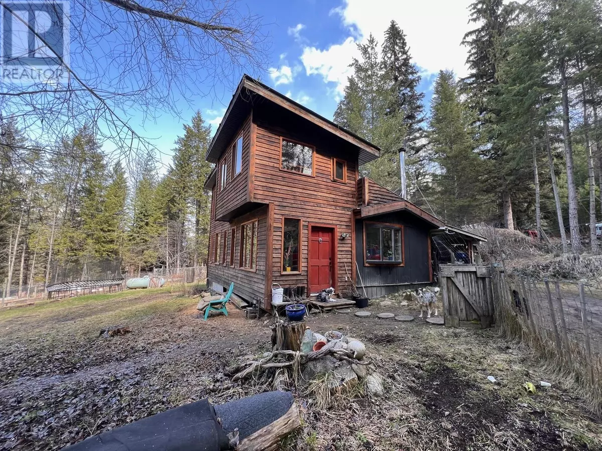 Winlaw, BC V0G2J0,6642 Highway 6 Highway
