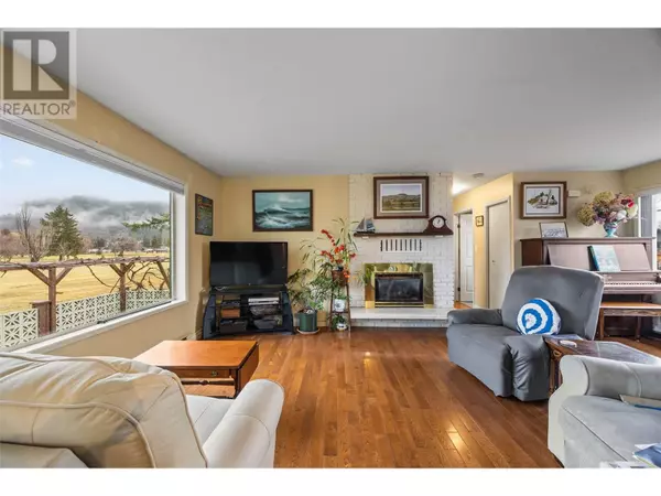 Chase, BC V0E1M0,515 Pine Street