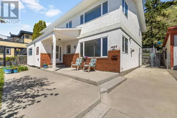 Kelowna, BC V1Y1Y2,457 Poplar Point Drive