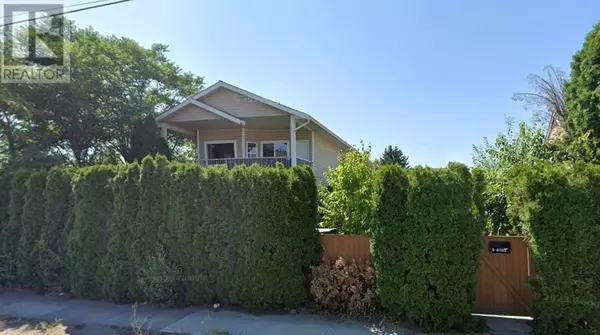 Kelowna, BC V1Y7E3,1077 CLEMENT AVE #1